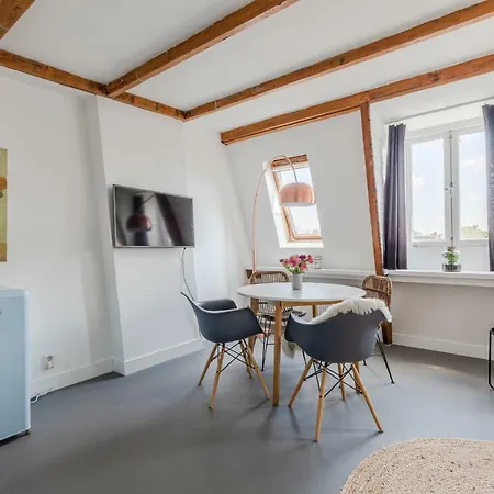 Homestay Bed At Brederode *